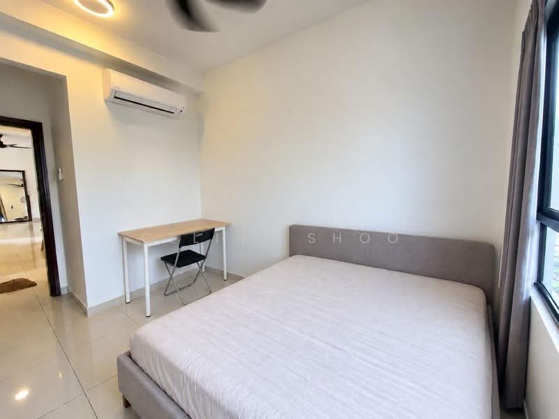 Kondominium untuk Disewa di Paraiso Residence @ The Earth - Celine Shoo - Bedroom - PropertyGuru.com.my