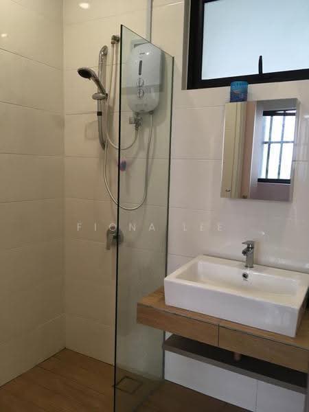 Kondominium untuk Dijual di The Parque Residences - Fiona Lee - Bathroom - PropertyGuru.com.my