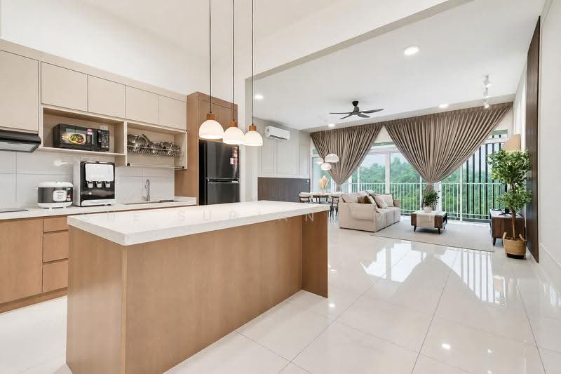 Kondominium untuk Disewa di Ferringhi Residence 2 - Sue Surjani Muis - Kitchen - PropertyGuru.com.my