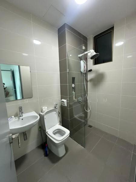 Condominium for Rent at PARC Regency (Residensi Masai) - Quinccy Lim - Bathroom - PropertyGuru.com.my