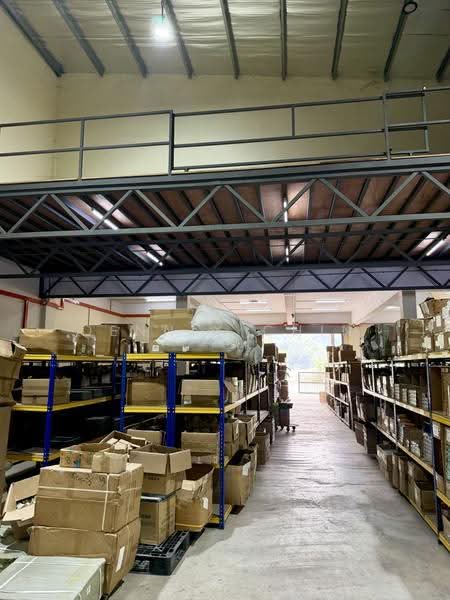 Warehouse for Rent in Kawasan Perindustrian Budiman (Cheras) - Dennix Chin - Interior - PropertyGuru.com.my