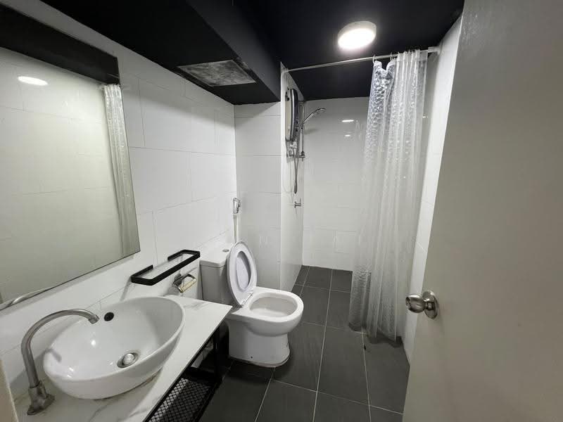 Kondominium untuk Disewa di My Loft @ Empire City - Alan Tai - Bathroom - PropertyGuru.com.my