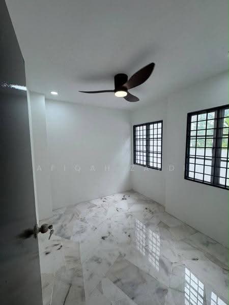 Rumah Teres 2-Tingkat untuk Dijual di Subang Jaya (Selangor) - Afiqah zaidi - PropertyGuru.com.my