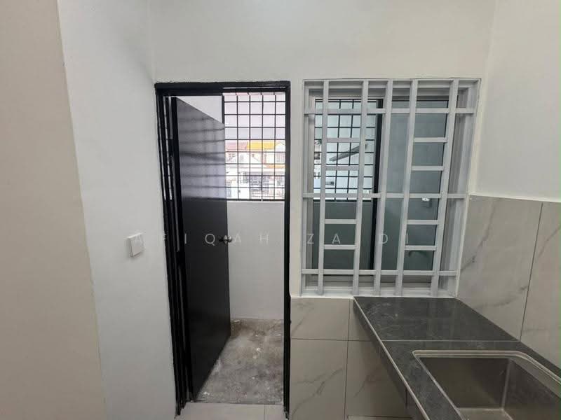 Rumah Teres 2-Tingkat untuk Dijual di Subang Jaya (Selangor) - Afiqah zaidi - PropertyGuru.com.my
