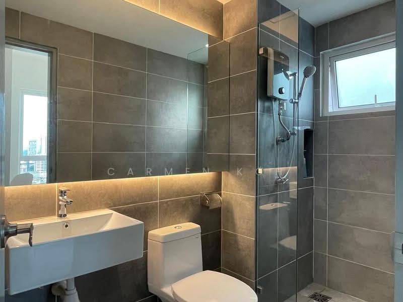 Kediaman Servis untuk Disewa di 121 Residences - Carmen Koh - Bathroom - PropertyGuru.com.my