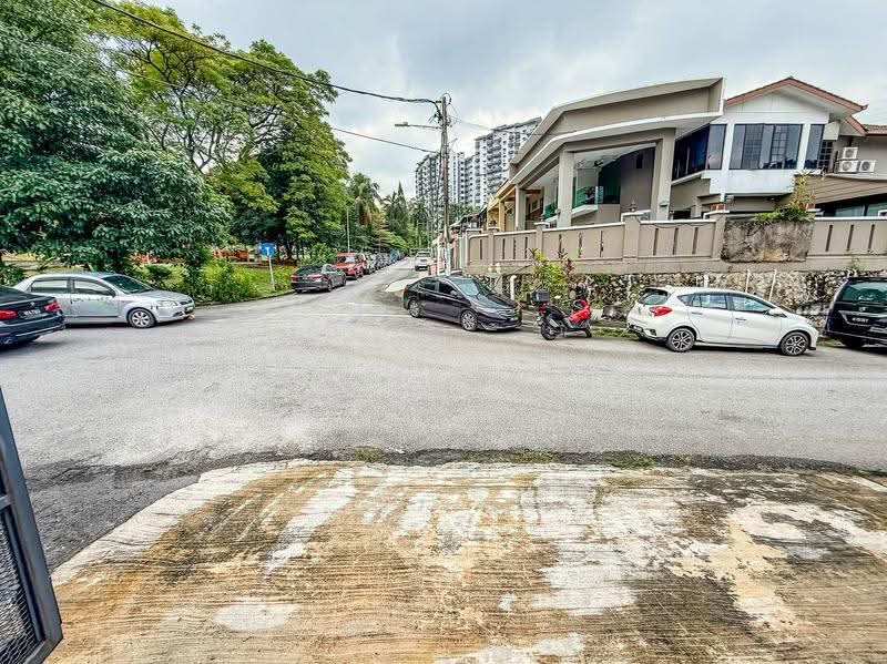 Rumah Teres 2-Tingkat untuk Dijual di Bandar Sri Damansara (Selangor) - Azli Ibrahim - Exterior - PropertyGuru.com.my