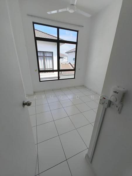Rumah Teres 2-Tingkat untuk Dijual di Eco Grandeur (Puncak Alam) - Raymond Ng - Interior - PropertyGuru.com.my