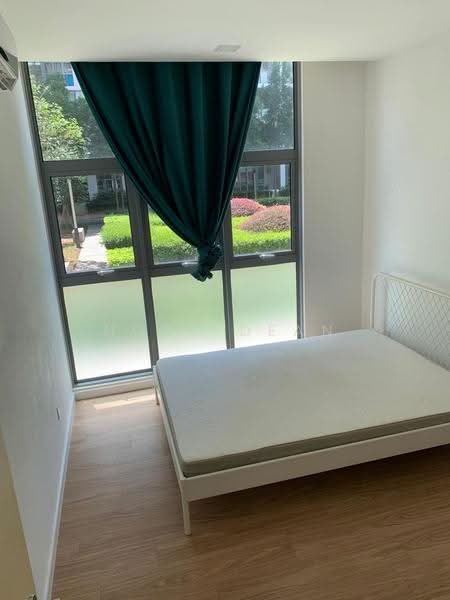 Condominium for Rent at Lakefront Residence - Nora Dean - PropertyGuru.com.my
