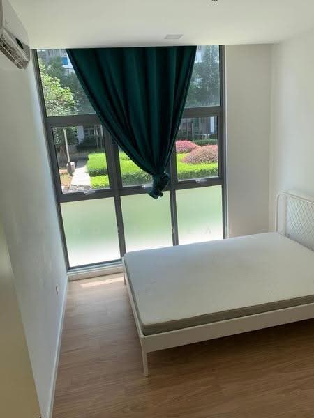 Condominium for Rent at Lakefront Residence - Nora Dean - PropertyGuru.com.my