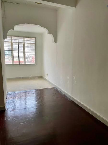 Rumah Teres 2-Tingkat untuk Dijual di Ampang (Selangor) - Shaziery Iskandar - Interior - PropertyGuru.com.my