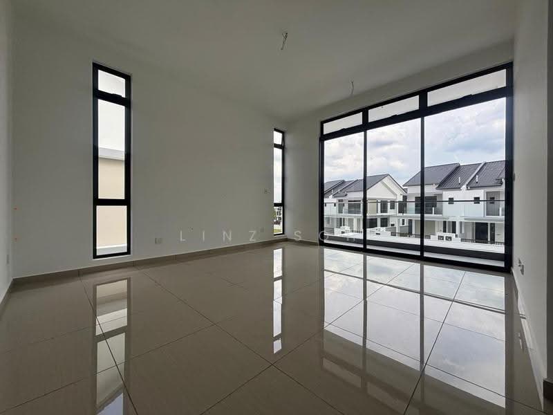 Rumah Kluster untuk Dijual di Horizon Hills (Iskandar Puteri (Nusajaya)) - Linz Soh - Living Room - PropertyGuru.com.my
