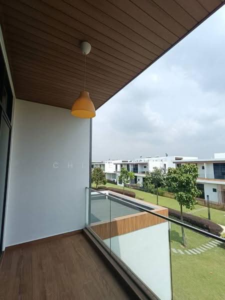 Rumah Berkembar untuk Dijual di Eco Sanctuary (Telok Panglima Garang) - Chloe Tan - Balcony - PropertyGuru.com.my