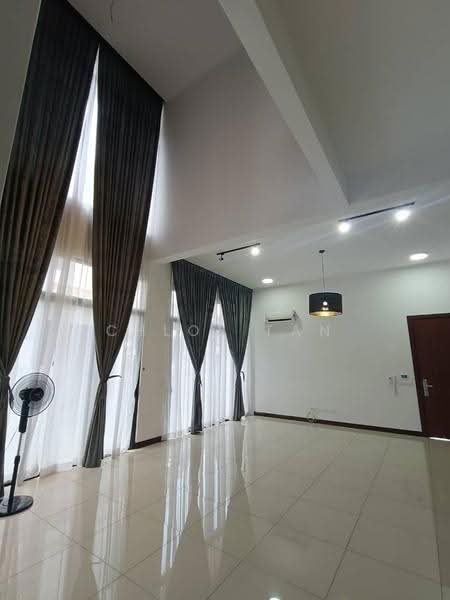 Rumah Berkembar untuk Dijual di Eco Sanctuary (Telok Panglima Garang) - Chloe Tan - Living Room - PropertyGuru.com.my