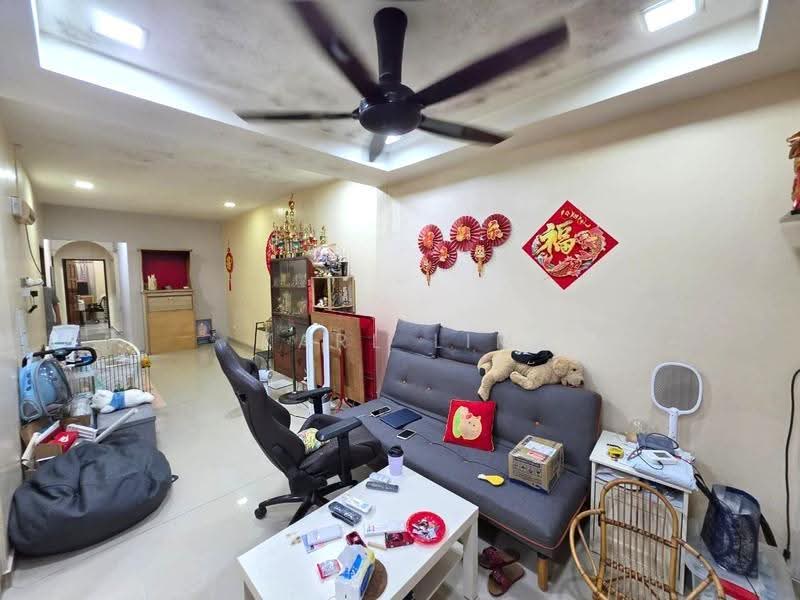 1-storey Terraced House for Sale in Bukit Indah (Iskandar Puteri (Nusajaya)) - Karl Lim - Living Room - PropertyGuru.com.my