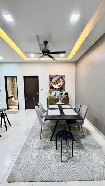 Rumah Teres 2-Tingkat untuk Dijual di Taman Nusa Idaman (Iskandar Puteri (Nusajaya)) - Janice . - Dining Room - PropertyGuru.com.my