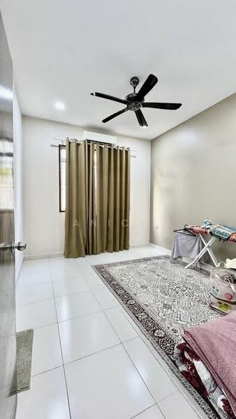 Rumah Teres 2-Tingkat untuk Dijual di Taman Nusa Idaman (Iskandar Puteri (Nusajaya)) - Janice . - Bedroom - PropertyGuru.com.my