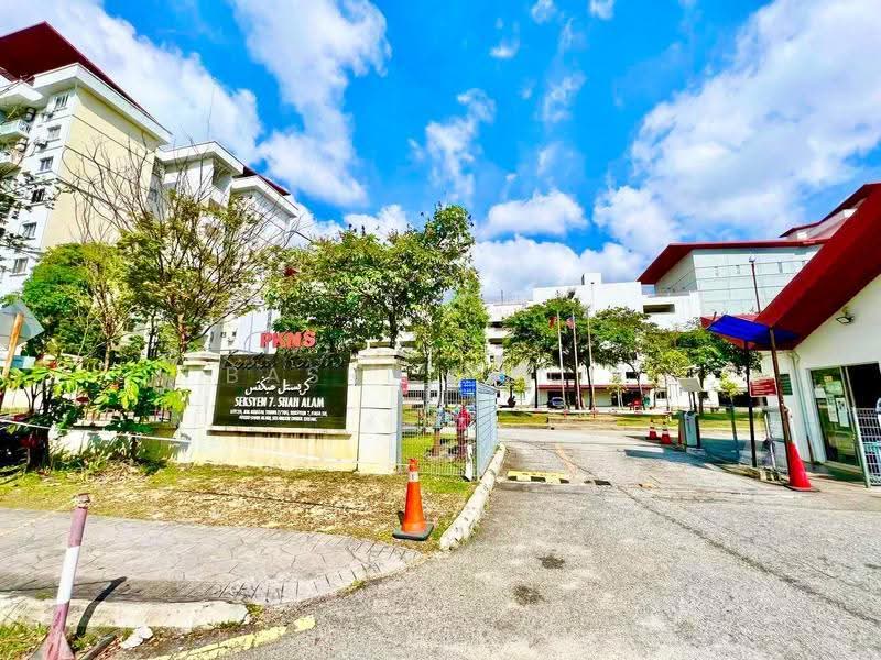 Condominium for Sale at Kristal Heights - Basri Munir - Exterior - PropertyGuru.com.my