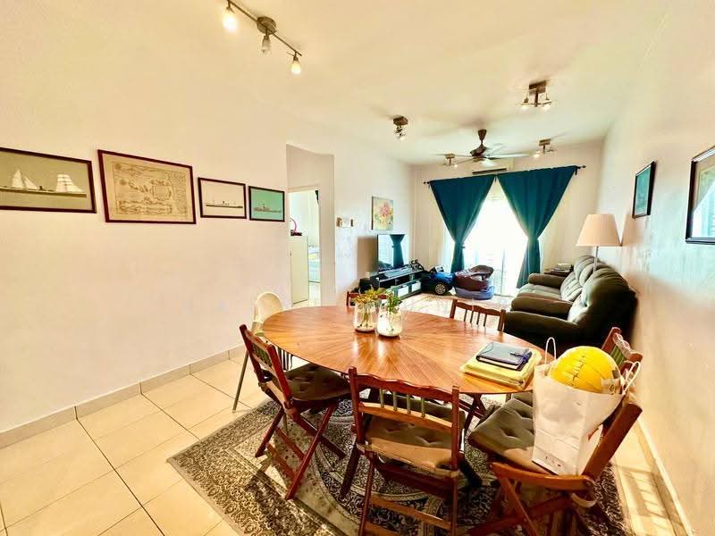 Condominium for Sale at Kristal Heights - Basri Munir - Living Room - PropertyGuru.com.my