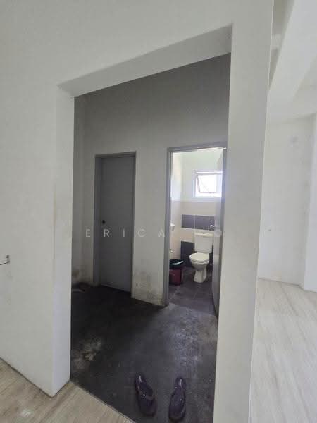 Kilang untuk Disewa di Iskandar Puteri (Nusajaya) (Johor) - Erica Ho - Bathroom - PropertyGuru.com.my