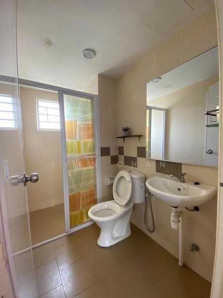 Apartment for Sale at Pangsapuri Seri Mutiara - Evan Chan - Bathroom - PropertyGuru.com.my