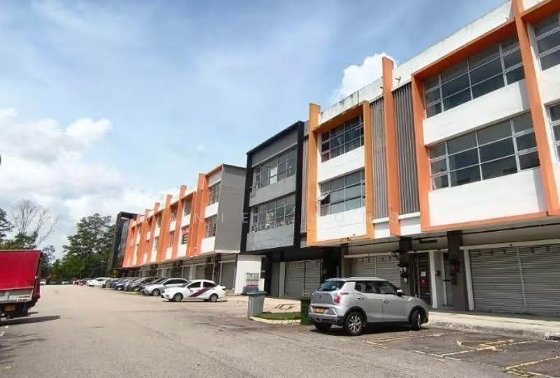 Shop for Sale in Taman Nusantara (Iskandar Puteri (Nusajaya)) - Daniel Yong - Exterior - PropertyGuru.com.my