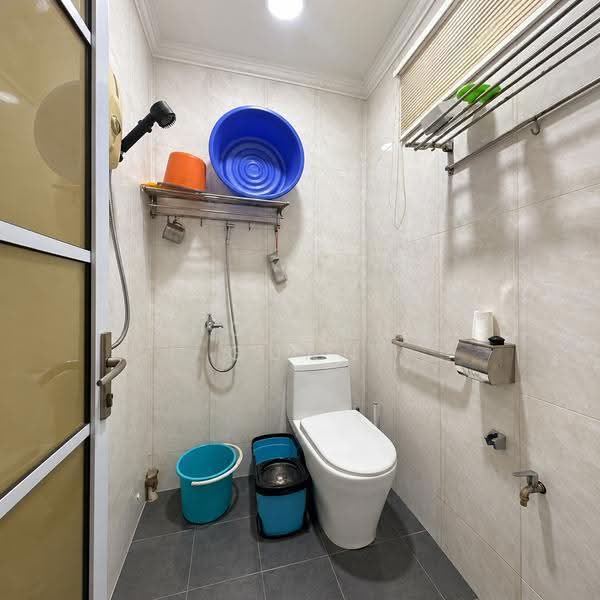 Rumah Teres 2-Tingkat untuk Dijual di TAMAN PUCHONG UTAMA (Puchong) - Kho Chng Guan - Bathroom - PropertyGuru.com.my