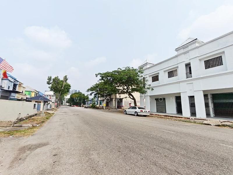 Kilang untuk Disewa di Seksyen 33 (Shah Alam) - Chow Kok Toong - Exterior - PropertyGuru.com.my