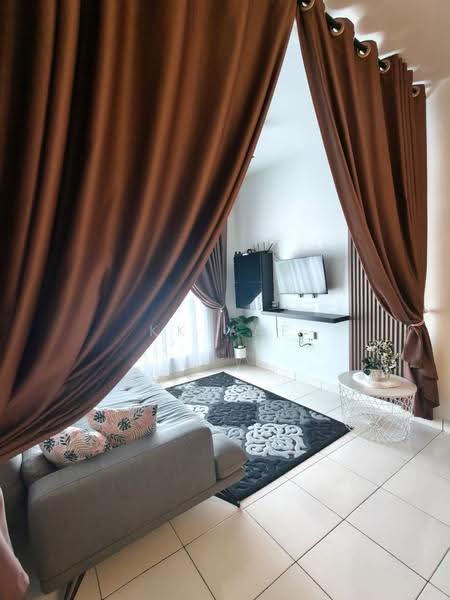 Kediaman Servis untuk Disewa di Alanis Residence - KK Yap - Living Room - PropertyGuru.com.my