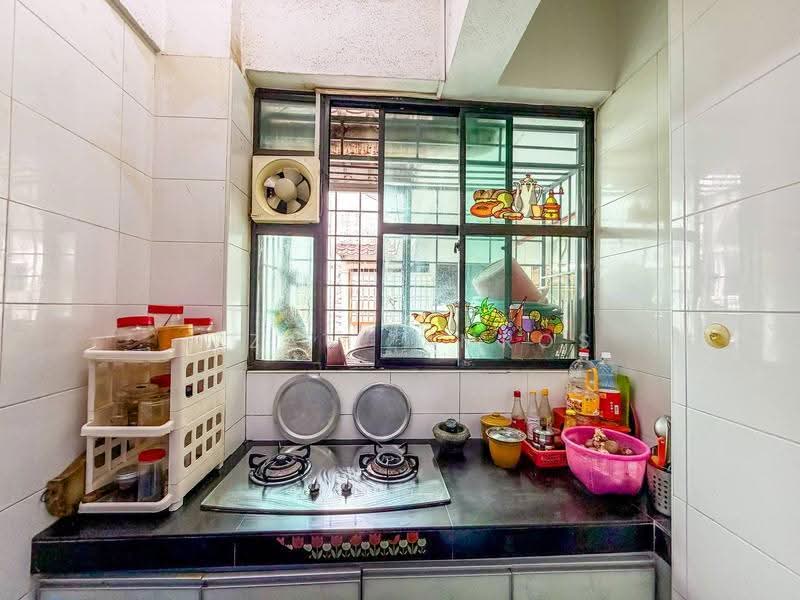 Condominium for Sale at Sri Hijau - Izzat Zamros - Kitchen - PropertyGuru.com.my