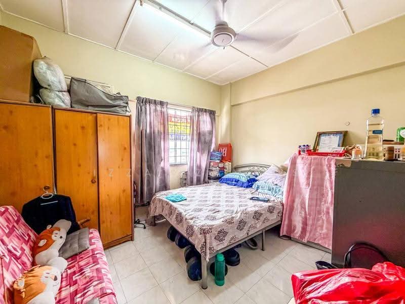 Condominium for Sale at Sri Hijau - Izzat Zamros - Bedroom - PropertyGuru.com.my