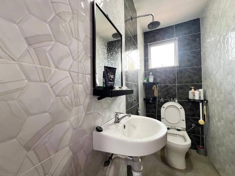 2-storey Terraced House for Sale in Seksyen 17 (Shah Alam) - Mohd Adryzam - PropertyGuru.com.my