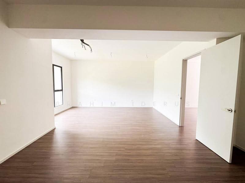 Rumah Teres 3-Tingkat untuk Dijual di Taman Melawati (Ulu Kelang) - Ibrahim Iderus - Living Room - PropertyGuru.com.my