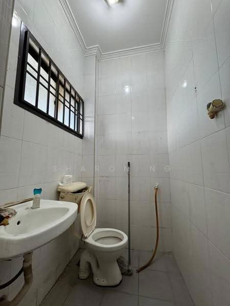 Semi-Detached House for Sale in Skudai (Johor) - Sharon Ng - Bathroom - PropertyGuru.com.my