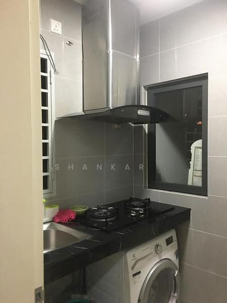 Kondominium untuk Dijual di Lakeville Residence - Shankar . - PropertyGuru.com.my