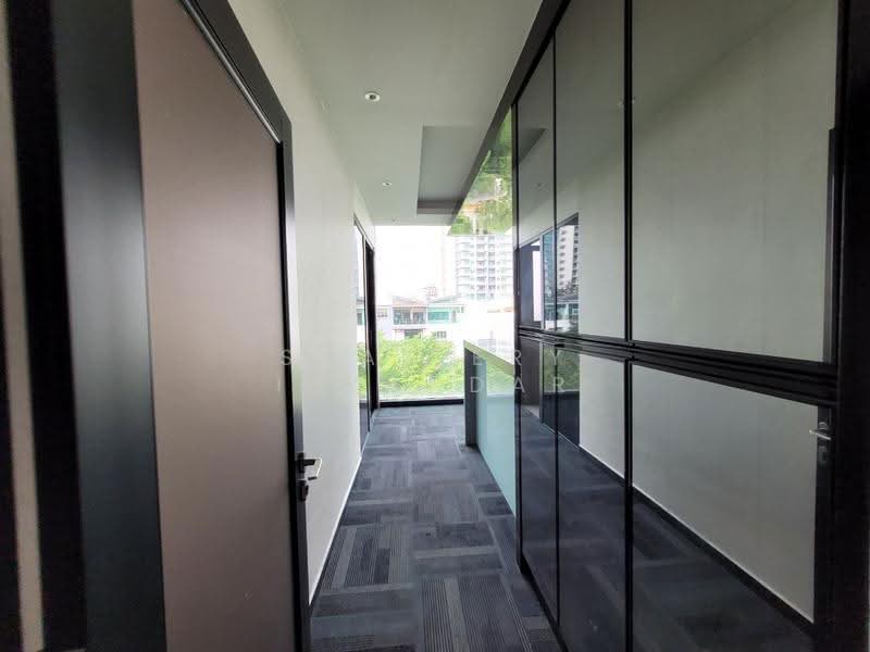 3.5-storey Terraced House for Sale in Duta Suria (Ampang) - Shaziery Iskandar - Corridor - PropertyGuru.com.my