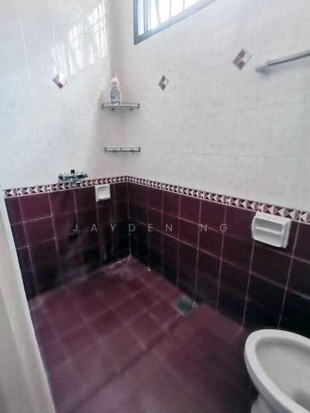 Rumah Teres 2-Tingkat untuk Dijual di Taman Perling (Perling) - Jayden Ng - Bathroom - PropertyGuru.com.my