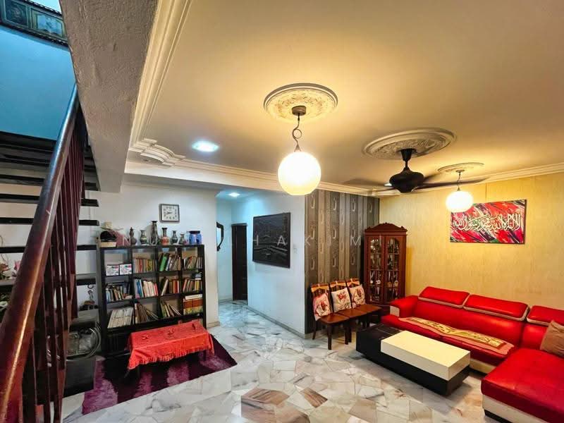 2-storey Terraced House for Sale in Taman Bukit Mewah (Kajang) - NUZULHAKIMI . - Living Room - PropertyGuru.com.my