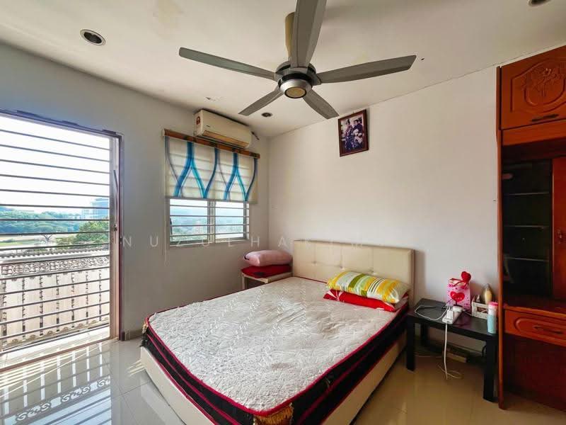 2-storey Terraced House for Sale in Taman Bukit Mewah (Kajang) - NUZULHAKIMI . - Bedroom - PropertyGuru.com.my
