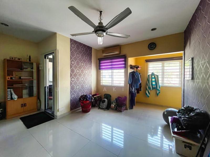 2-storey Terraced House for Sale in Taman Bukit Mewah (Kajang) - NUZULHAKIMI . - Living Room - PropertyGuru.com.my