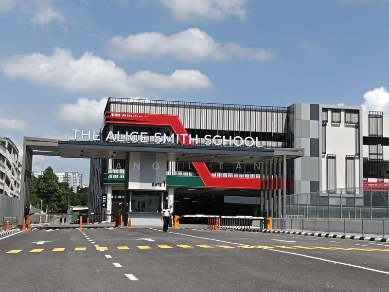 Tanah Banglo untuk Dijual di Taman Equine (Seri Kembangan) - Angel Tan - PropertyGuru.com.my