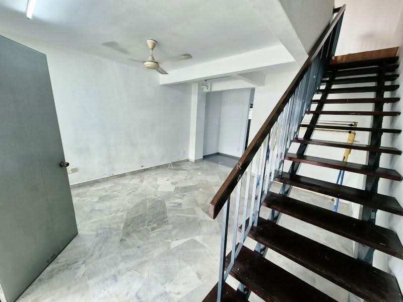 2-storey Terraced House for Sale in Taman Industri Bolton (Batu Caves) - Shaziery Iskandar - Interior - PropertyGuru.com.my