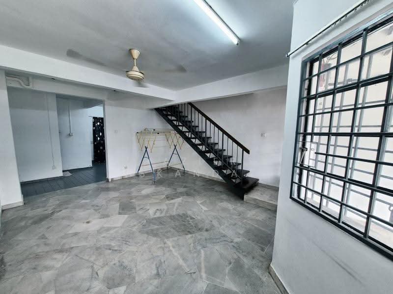 2-storey Terraced House for Sale in Taman Industri Bolton (Batu Caves) - Shaziery Iskandar - Interior - PropertyGuru.com.my