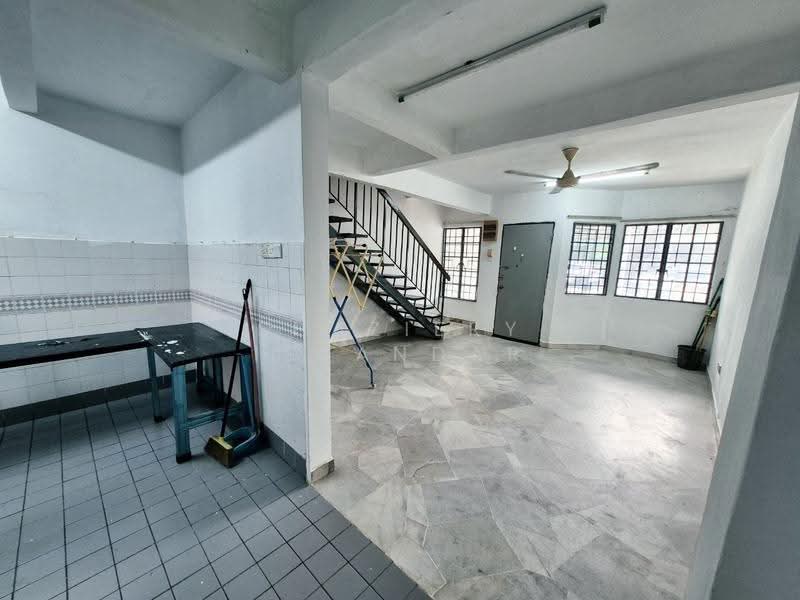 2-storey Terraced House for Sale in Taman Industri Bolton (Batu Caves) - Shaziery Iskandar - PropertyGuru.com.my