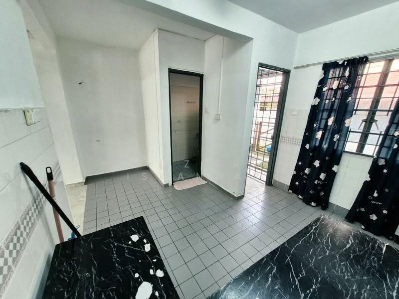 2-storey Terraced House for Sale in Taman Industri Bolton (Batu Caves) - Shaziery Iskandar - PropertyGuru.com.my