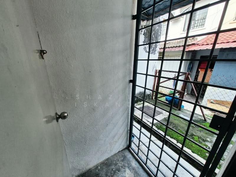 2-storey Terraced House for Sale in Taman Industri Bolton (Batu Caves) - Shaziery Iskandar - PropertyGuru.com.my