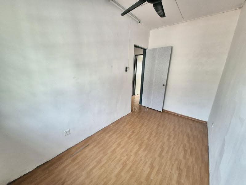 2-storey Terraced House for Sale in Taman Industri Bolton (Batu Caves) - Shaziery Iskandar - PropertyGuru.com.my