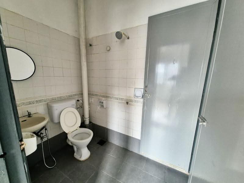 2-storey Terraced House for Sale in Taman Industri Bolton (Batu Caves) - Shaziery Iskandar - PropertyGuru.com.my