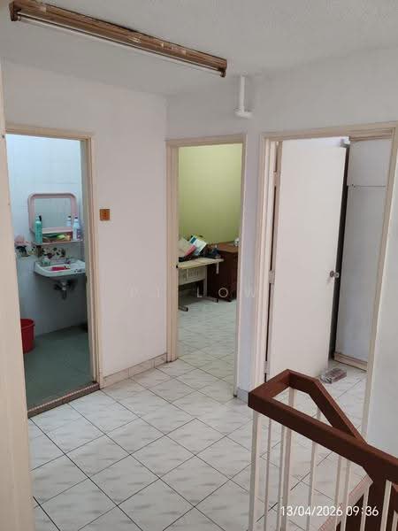 2-storey Terraced House for Sale in Taman Connaught (Cheras) - PJ Low - Bathroom - PropertyGuru.com.my
