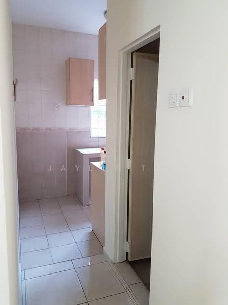 Kondominium untuk Dijual di Ketumbar Hill - Jayden Teo - Kitchen - PropertyGuru.com.my