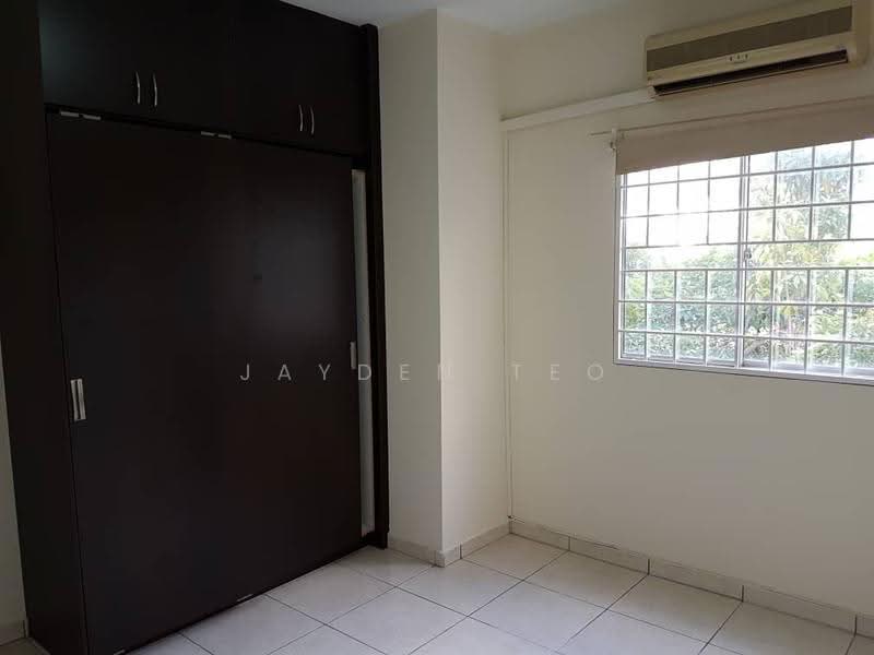 Kondominium untuk Dijual di Ketumbar Hill - Jayden Teo - Bedroom - PropertyGuru.com.my